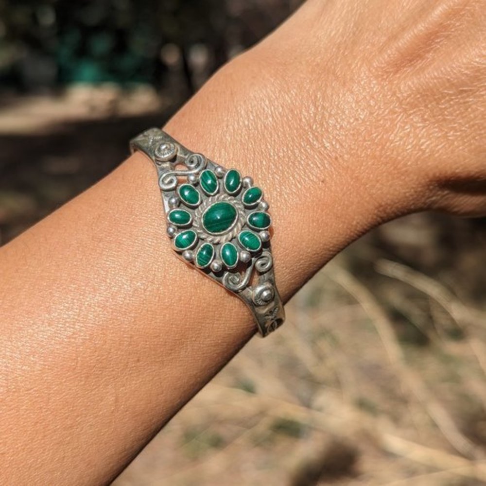 Navajo Cuff Bracelet Floral Cluster Malachite‎ Stones Sterling Silver Sz 6.5in**